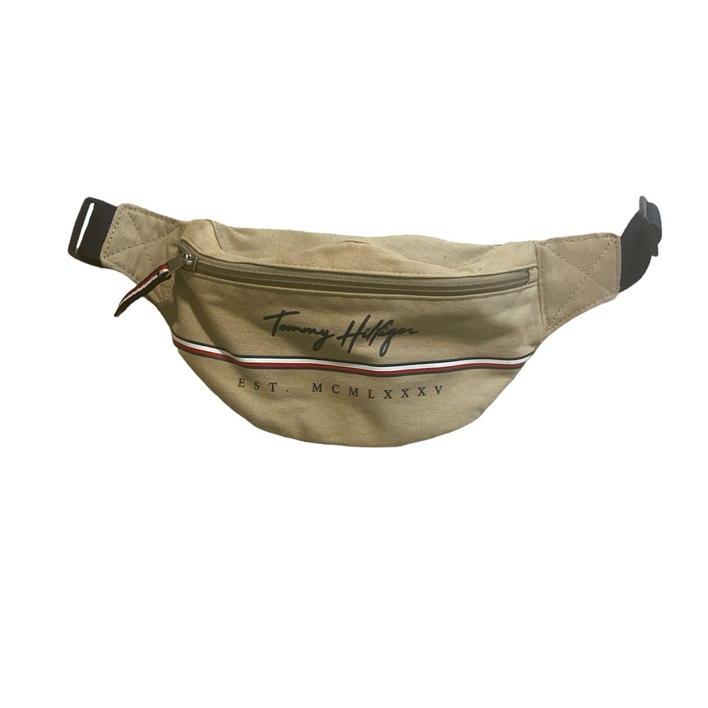Tommy Hilfiger fanny pack